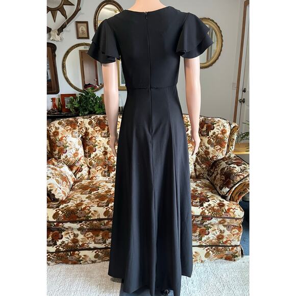Southeastern Performance Apparel Black Flutter-Sleeve Maxi Dress - Picture 6 of 9